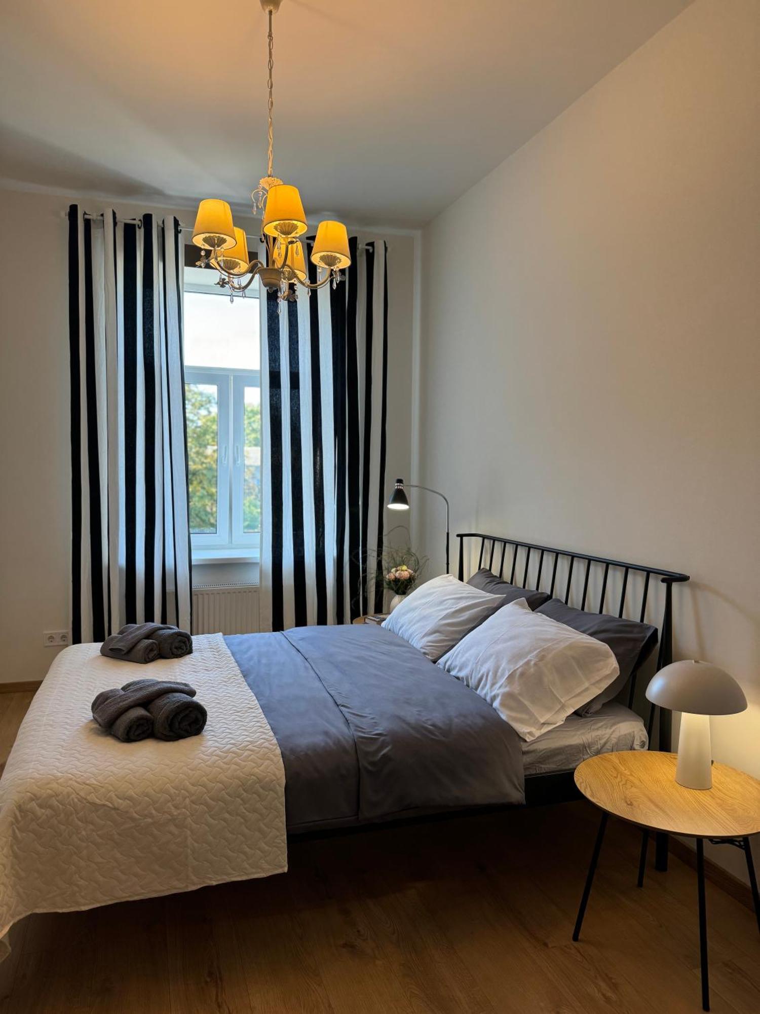 Sun Shine Apartment