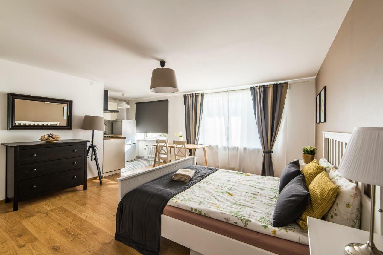 Sunshine Apartment *